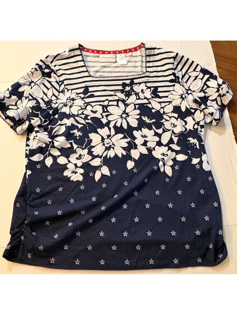 NWOT Alfred Dunner Abstract Knit Short Sleeve Square Neck. Retails $45-65